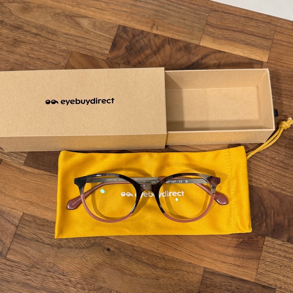 EyeBuyDirect Tortoise Shell Glasses with Case - Picture 4 of 5
